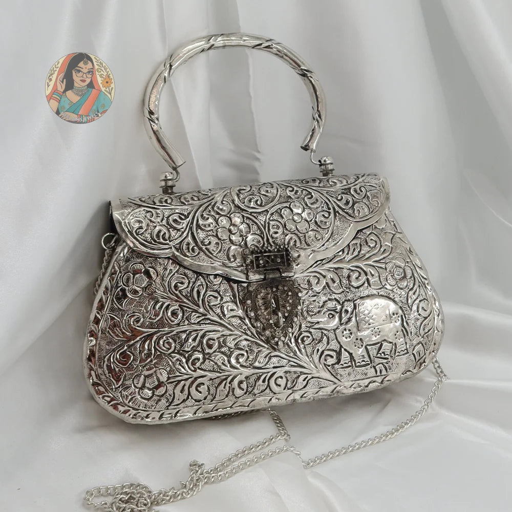 Zunaira - Metal Handbag - Silver